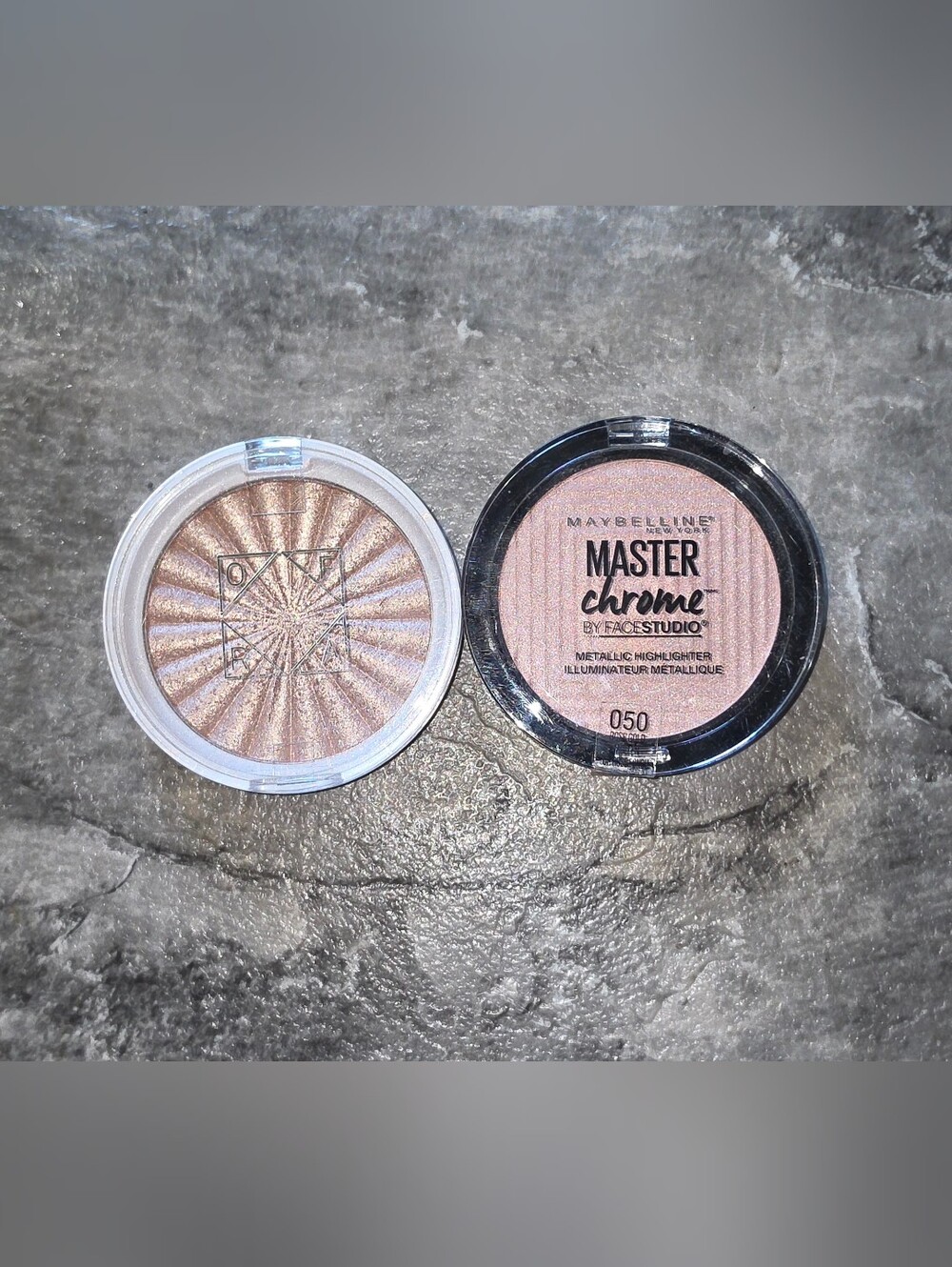 Highlighter Bundle- Ofra & Maybelline Master Chrome